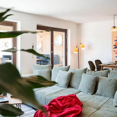 Apartment J & K *